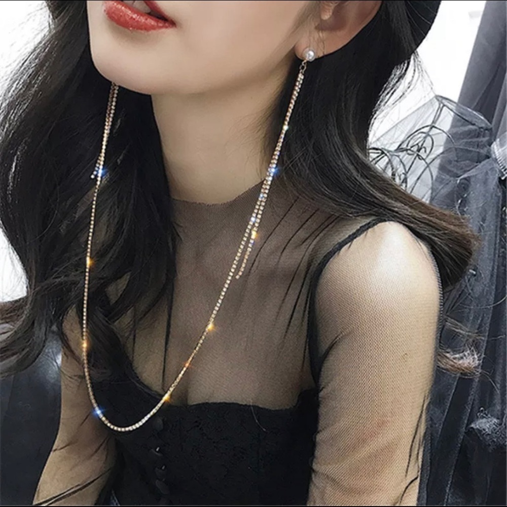 Connecting Rhinestone Earrings / Silver / Gold Jewelry